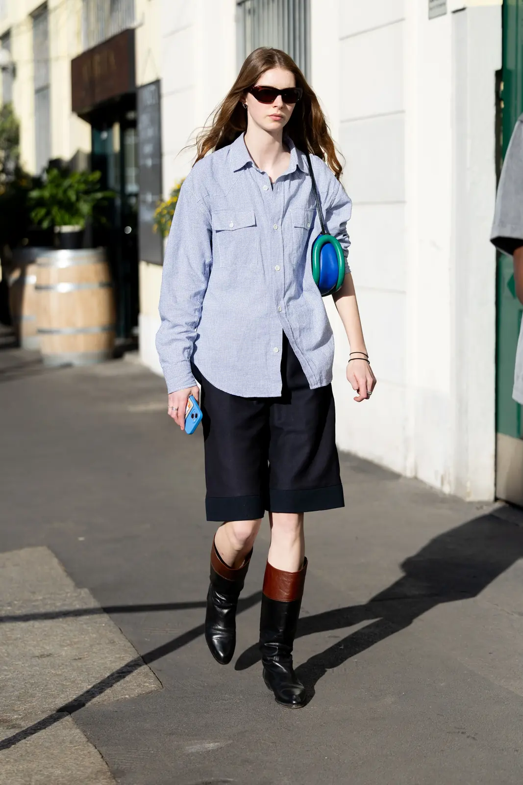 Longline Blouses Return to Autumn Fashion Ramps