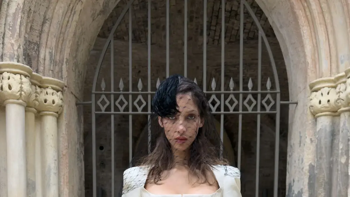 Designer Unveils Revolutionary Bridal Collection