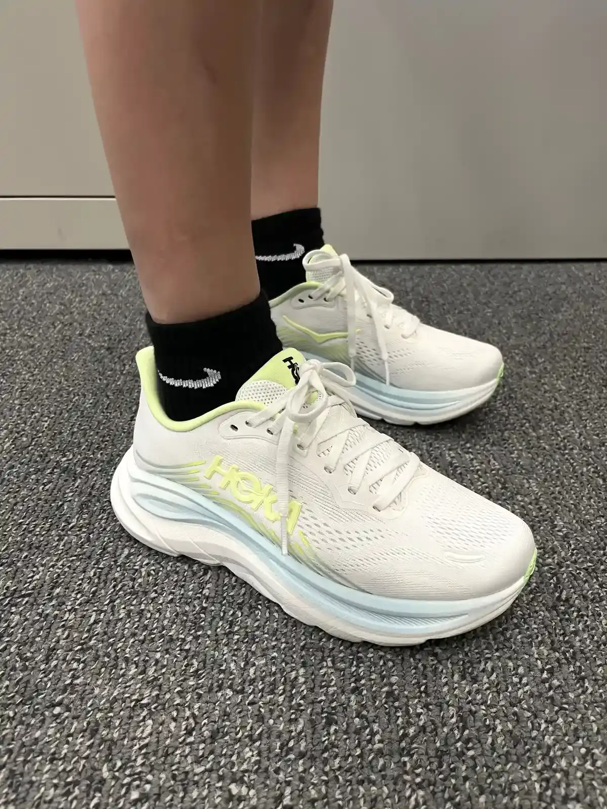 Hoka Clifton 11 Sneakers Tested for Performance