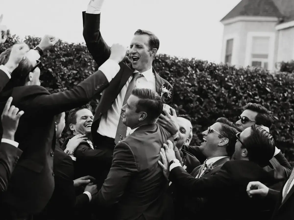 Men's Summer Wedding Attire: Decoding the Dress Code