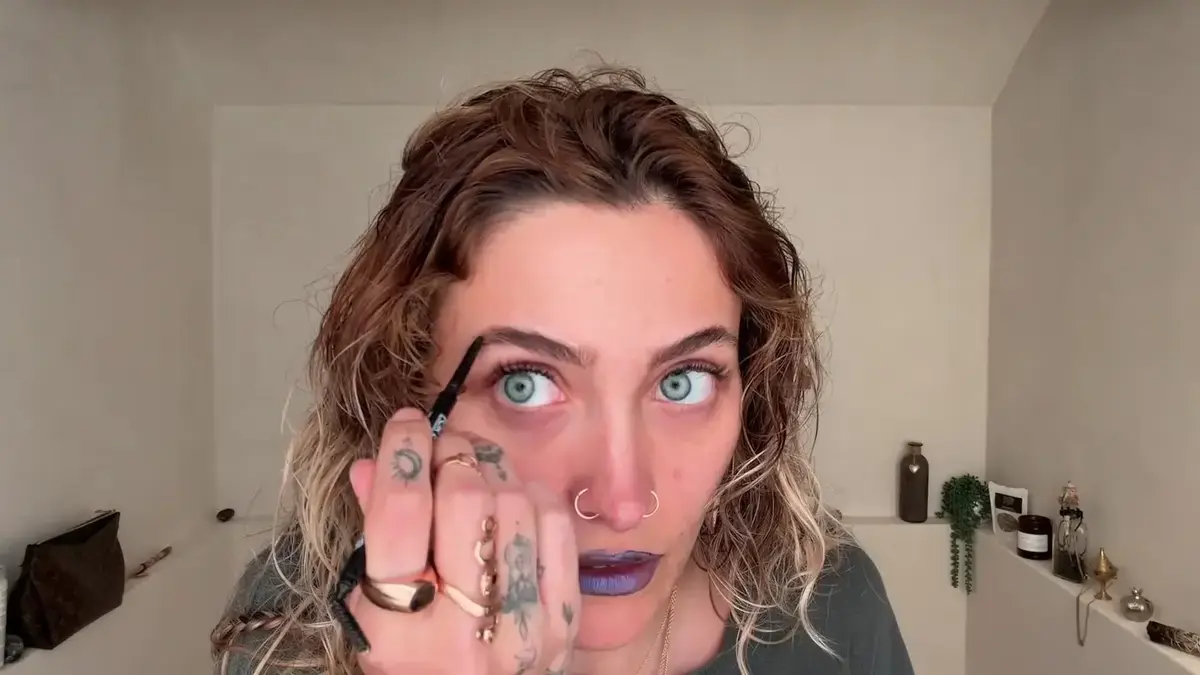 Paris Jackson Shares Intimate Family Memory