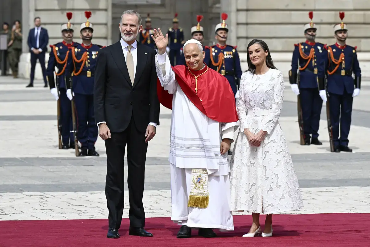 Queen Letizia Stuns in Lace Dress for Pope's Visit