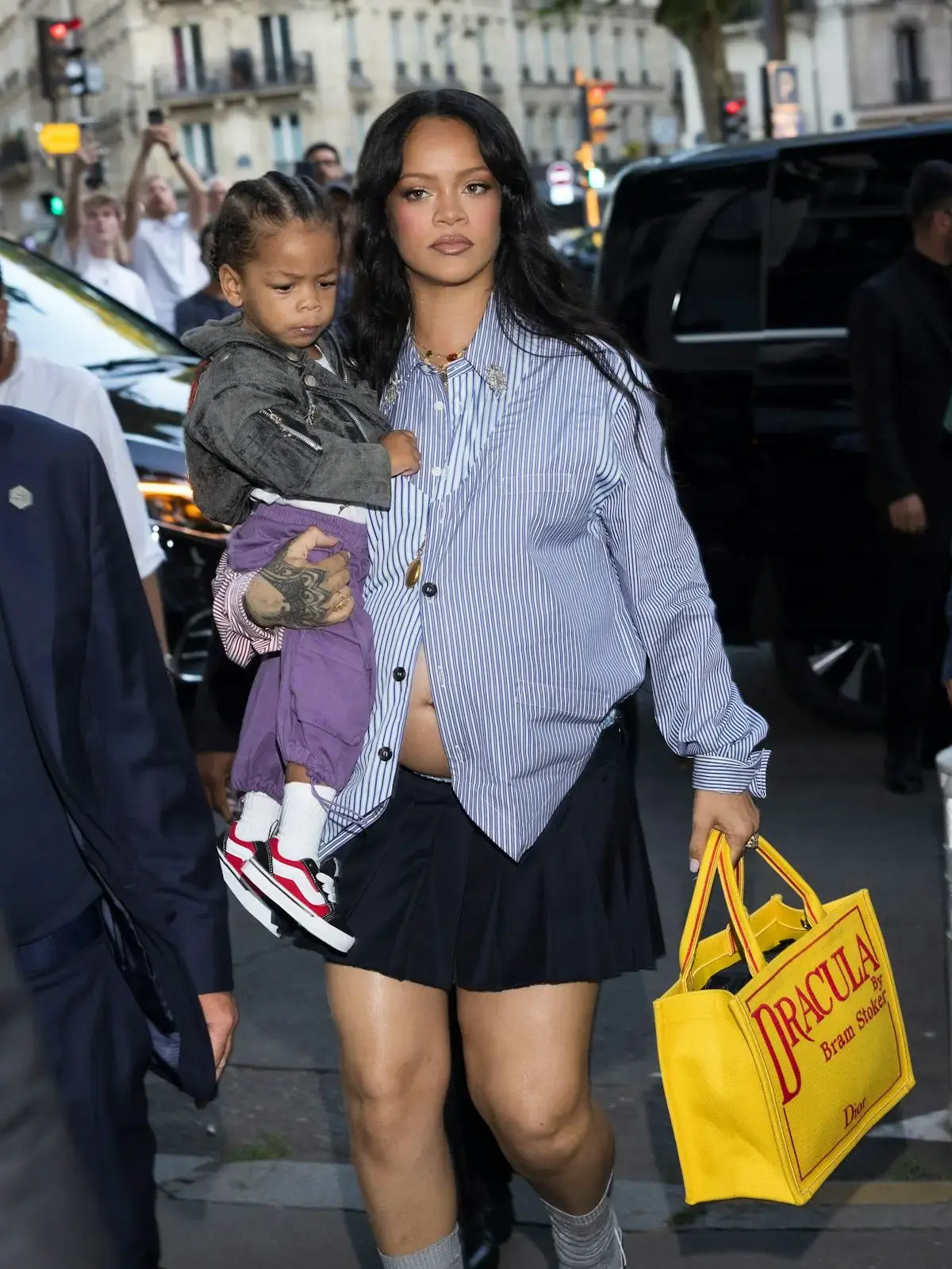 Rihanna’s maternal fashion era has redefined celebrity style since 2022. The Barbadian superstar embraced a relaxed yet chic aesthetic while raising her three children. This shift marked a distinct departure from her previous high-fashion persona. Fans quickly noticed the evolution in her wardrobe choices. Her approach to dressing for motherhood became a cultural talking point