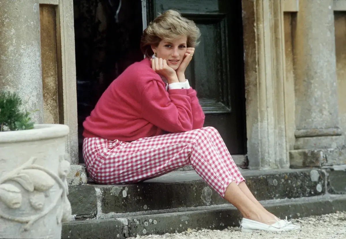Royal Summer Fashion: A Tradition of Elegance