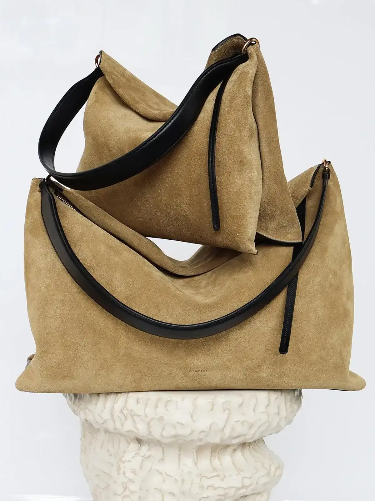 The Ultimate Travel Tote Guide for Any Journey
