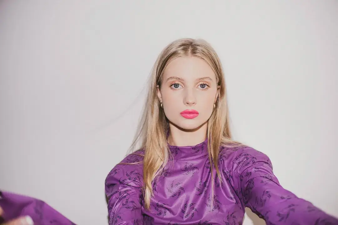 Anna Sui Unveils Spring 2027 Collection, Celebrating Mischief and Wonder