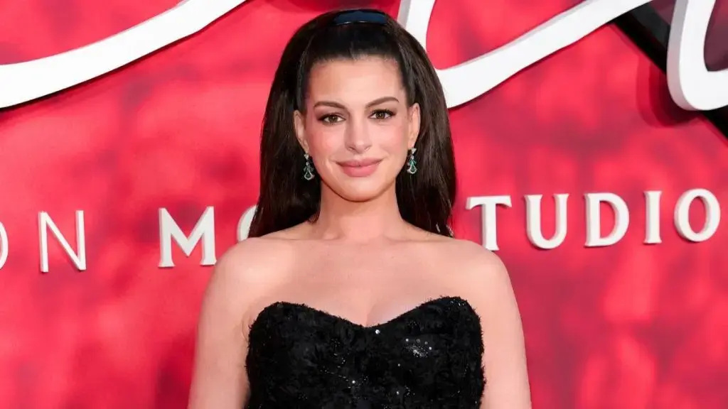 Anne Hathaway Stuns at Verity Premiere in Bold Prabal Gurung Gown