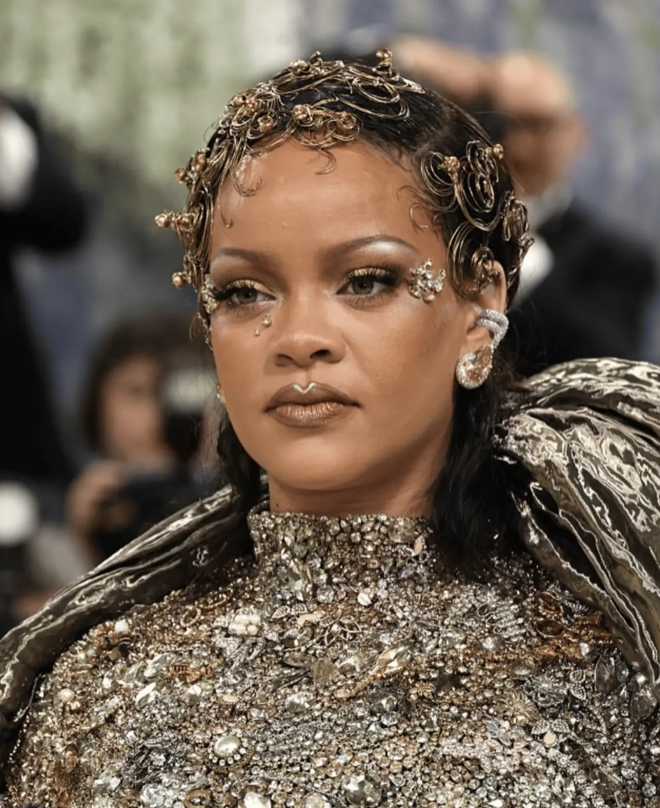 Dyne Jewelry: Rihanna’s Favorite Brand Redefining Classic Design