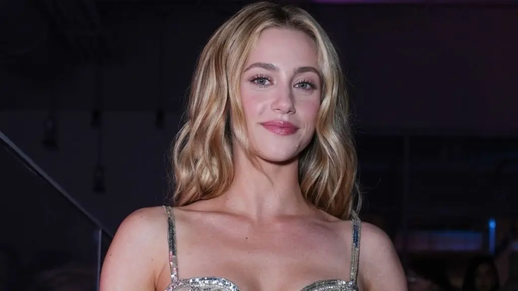 Lili Reinhart Dazzles in Elie Saab Micro Minidress at After-Party