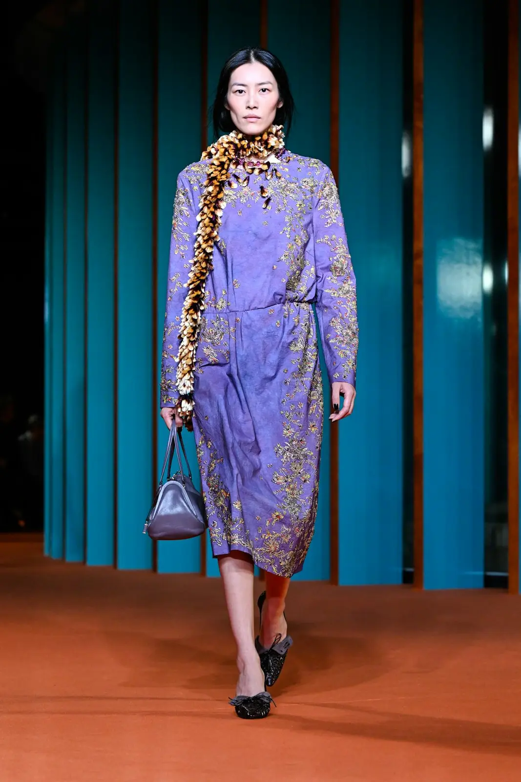 Tory Burch Brightens Spring/Summer 2027 with Joyful Color and Texture