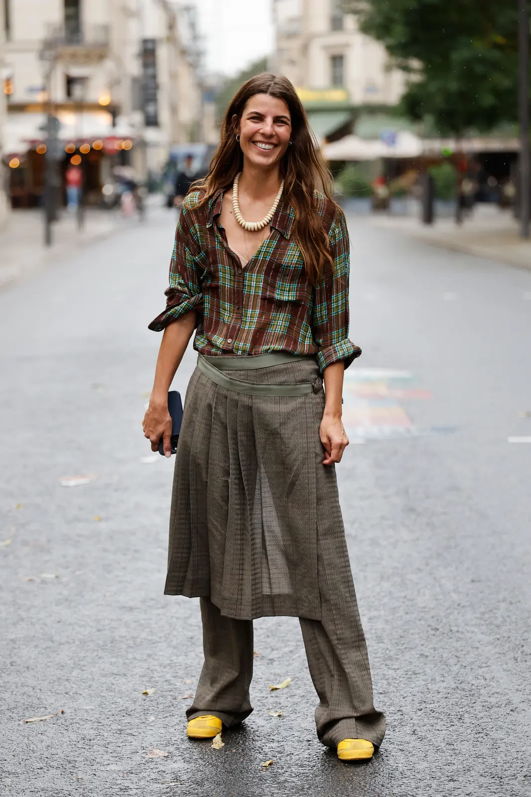 Seven Fresh Ways to Style Skirts for Autumn Fashion