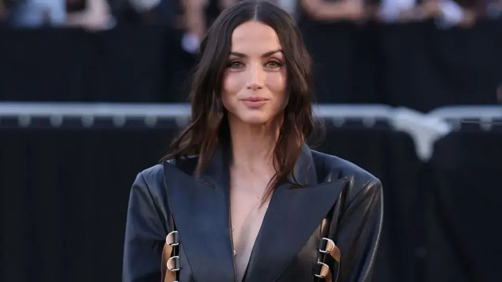Ana de Armas Commands Attention in Bold Louis Vuitton Ensemble