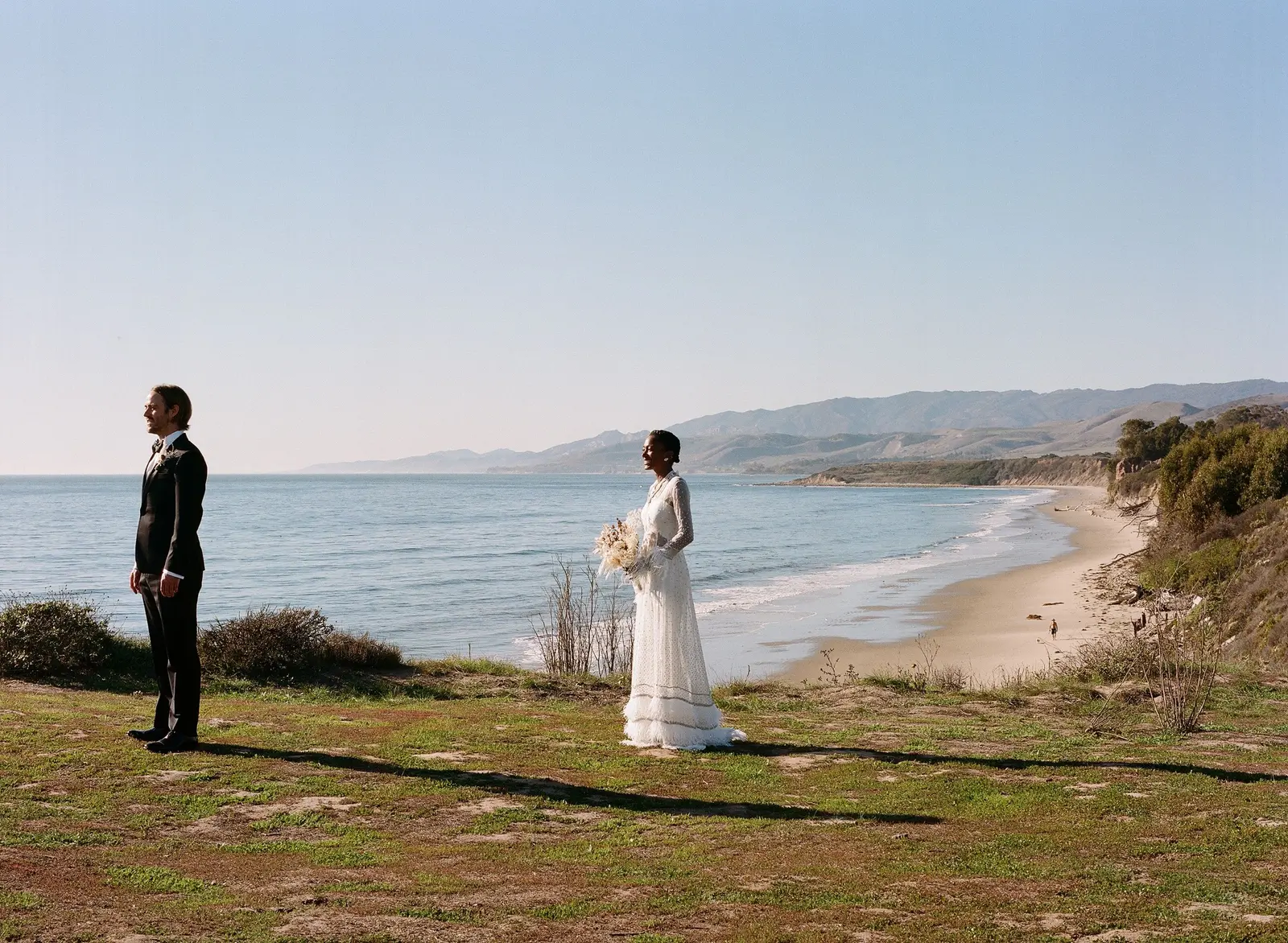 Beach Weddings: 28 Dresses That Capture the Ocean’s Charm