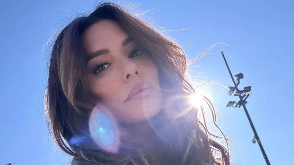 Eva Longoria Dazzles in Sleek Ensemble at Paris Fashion Week
