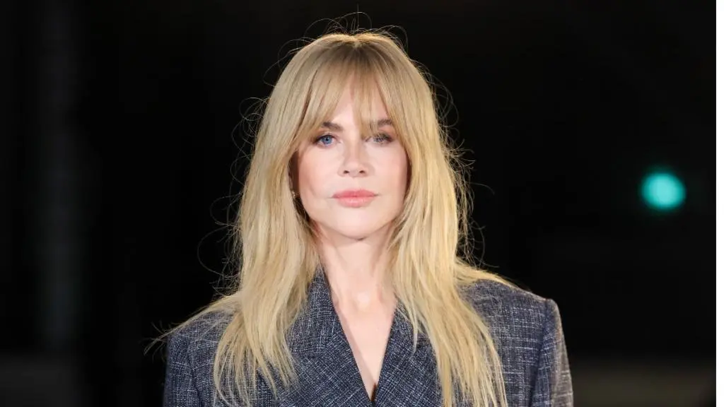 Nicole Kidman Stuns at Paris Fashion Week in Blazer-Turned-Minidress