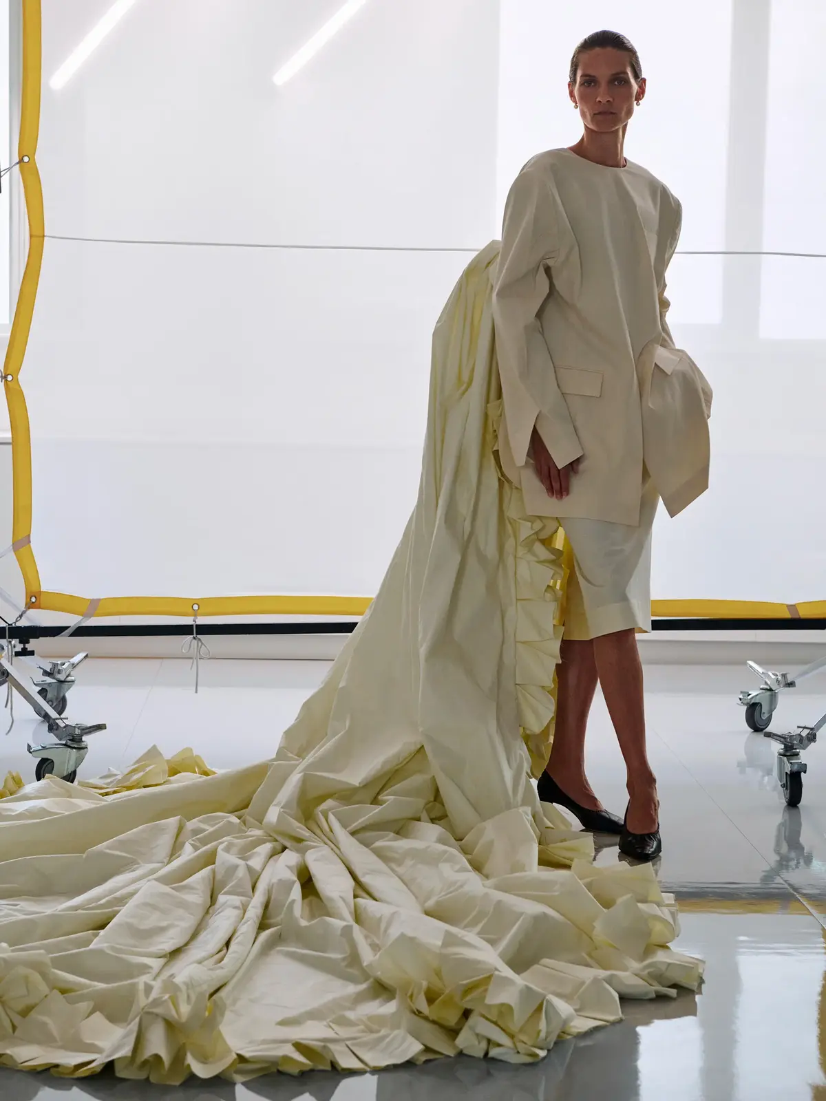 Phoebe Philo Unveils Sophisticated Spring Collection, Aiming for Wardrobe Staples