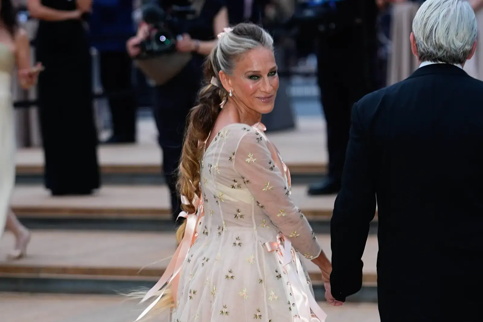 Sarah Jessica Parker Turns Heads With a Rapunzel‑Style Braid at the NYC Ballet Gala