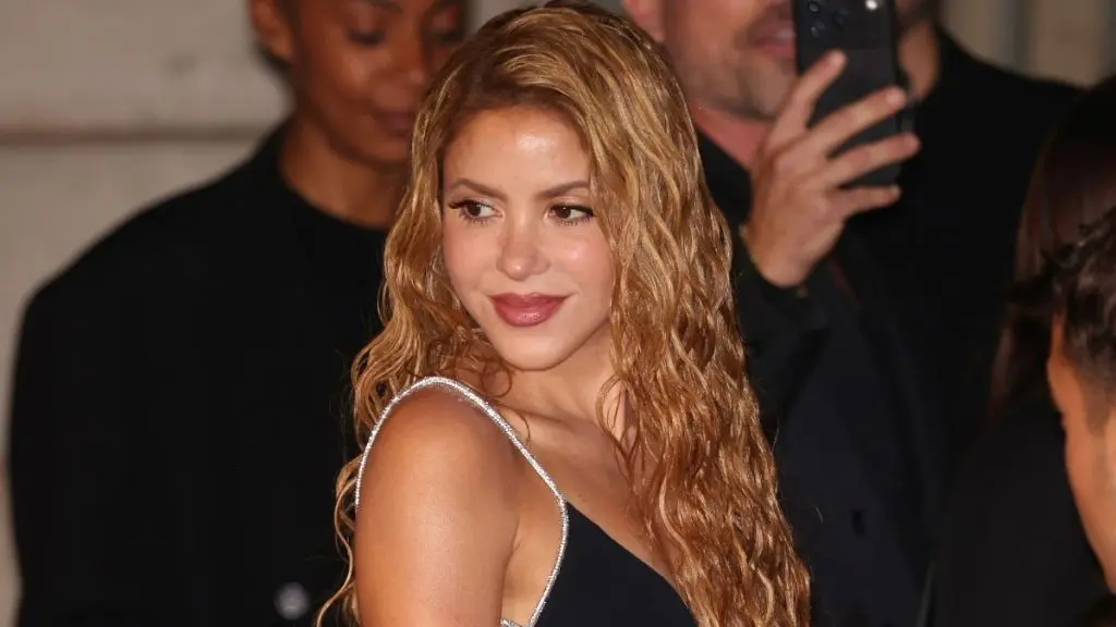 Shakira Makes A Daring Fashion Statement At Paris Fashion Week