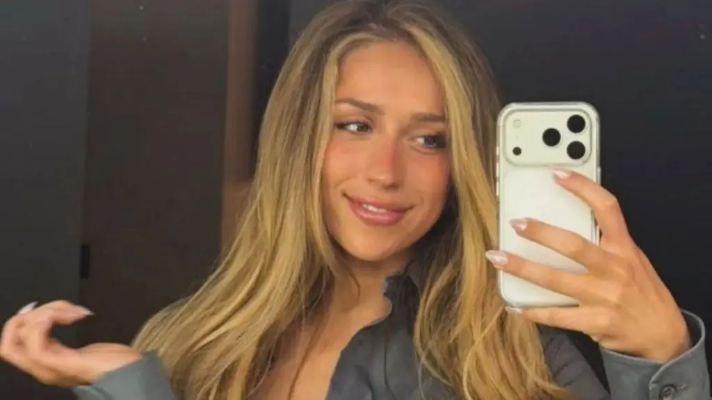 Tate McRae Shares Bold Red Bikini Photo on Instagram