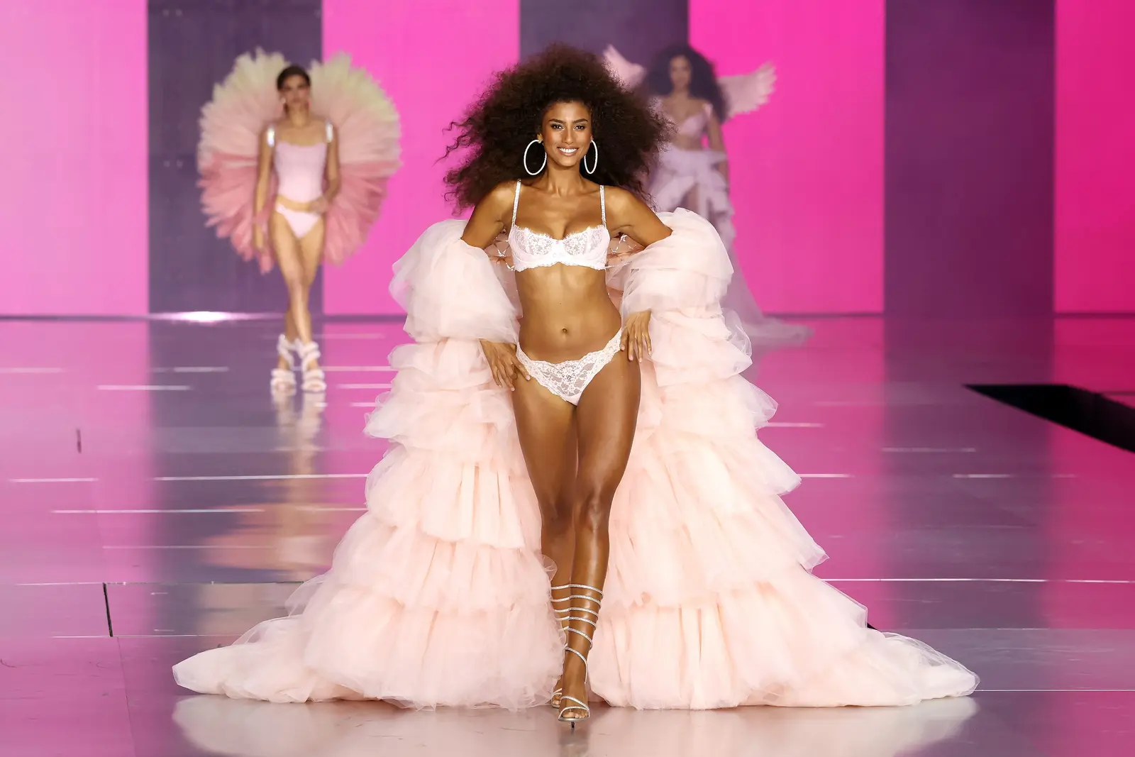 Victoria’s Secret Unveils 2026 Fashion Show Cast Amid Casting Controversy