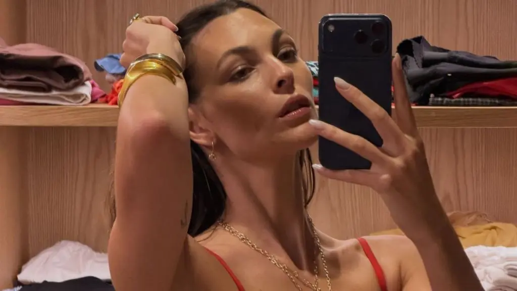 Vittoria Ceretti Turns Heads in Racy Beachwear During Romantic Outing
