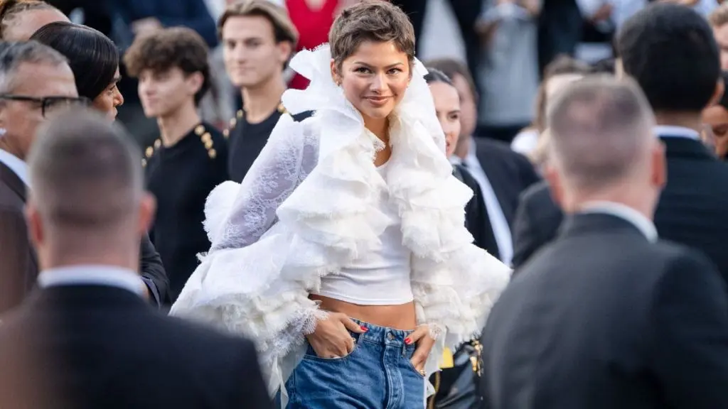 Zendaya Stuns in Casual Chic Ensemble at Paris Fashion Week
